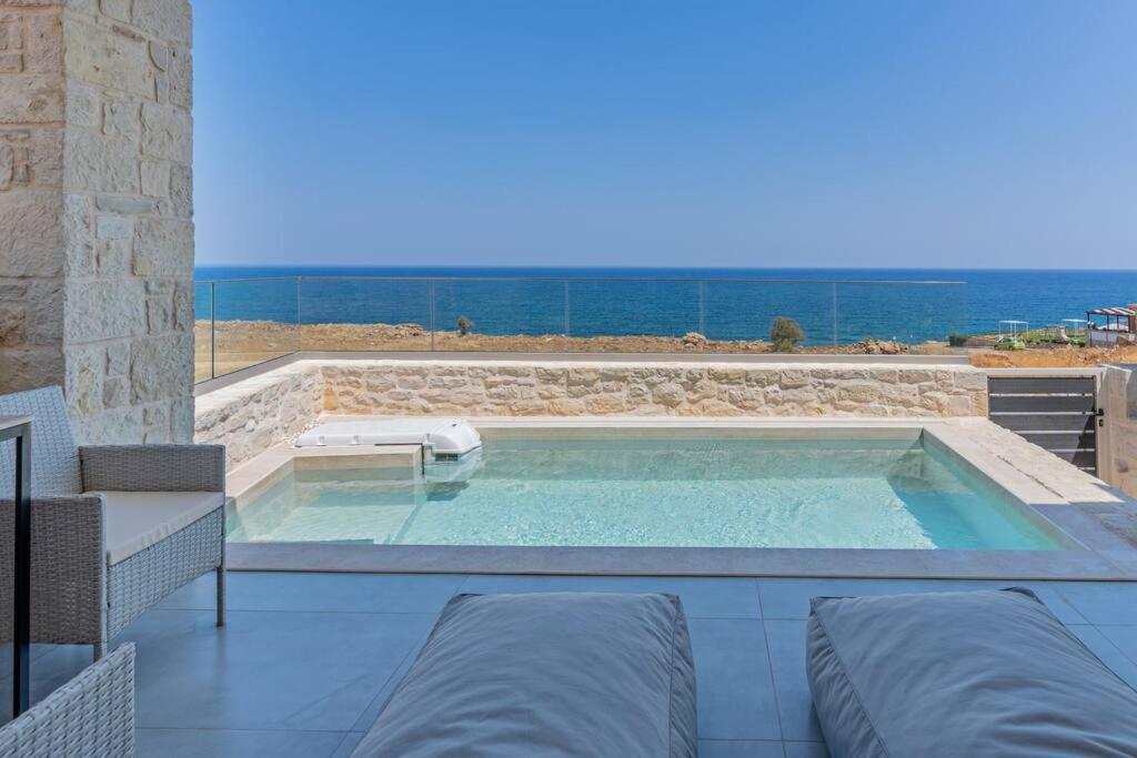 Sofia Suite, A Seafront Hideaway ! Pánormos Exterior foto